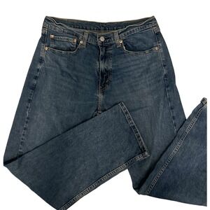 Levi's 505 Size 34X30 Medium Wash Straight‎ Leg Blue Jeans. EUC